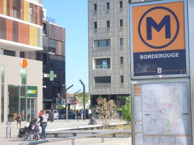 Appartement Entier T2 Avec Piscine Paradis Entierement Meuble Proche Metro Toulouse Ngoại thất bức ảnh